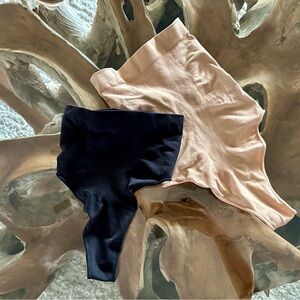 NWOT 2 Shaper-wear thongs